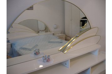 Kroatien Privát Bol, Exterieur